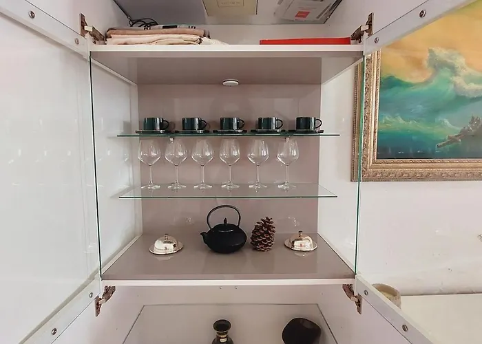 Semesterbostad House With A Tropical Garden *