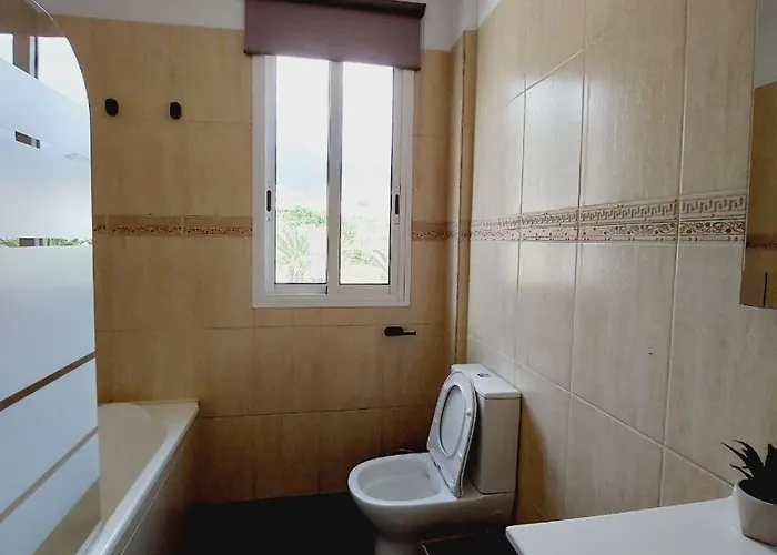 House With A Tropical Garden Semesterbostad Costa Adeje (Tenerife)