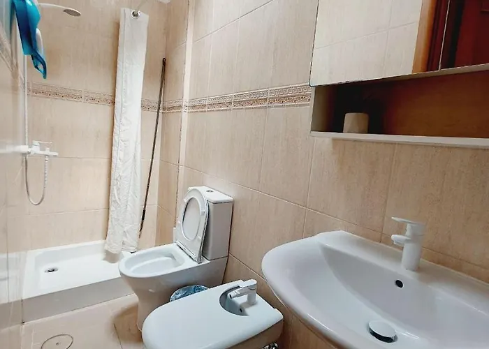 House With A Tropical Garden Semesterbostad *